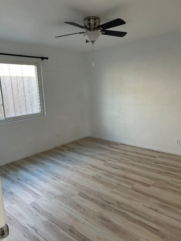 Building Photo - 532 S 39th St