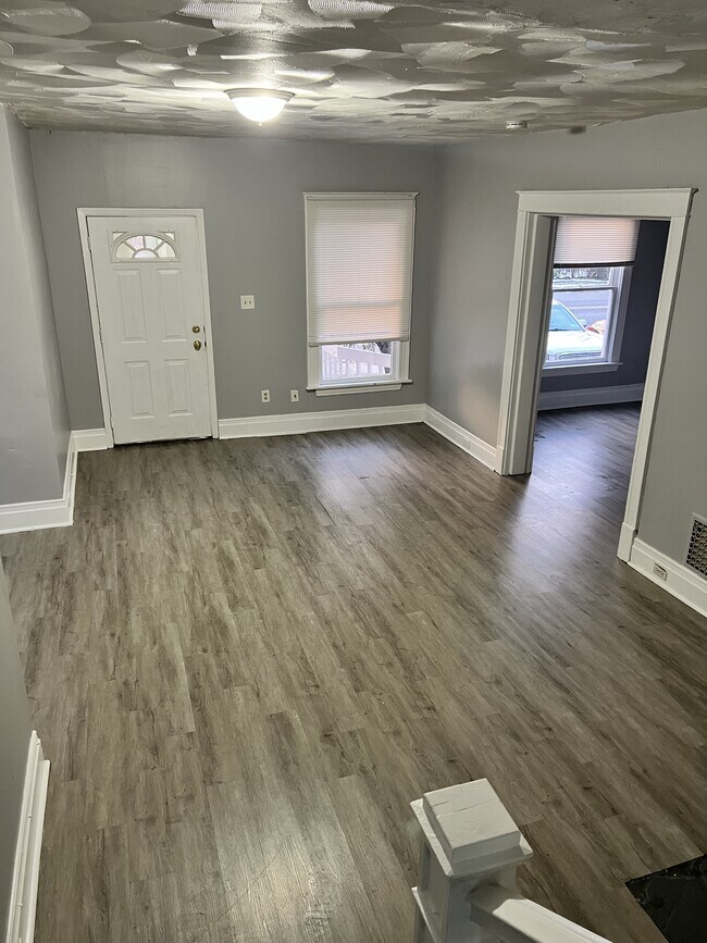 Building Photo - 2811 Lewiston Rd