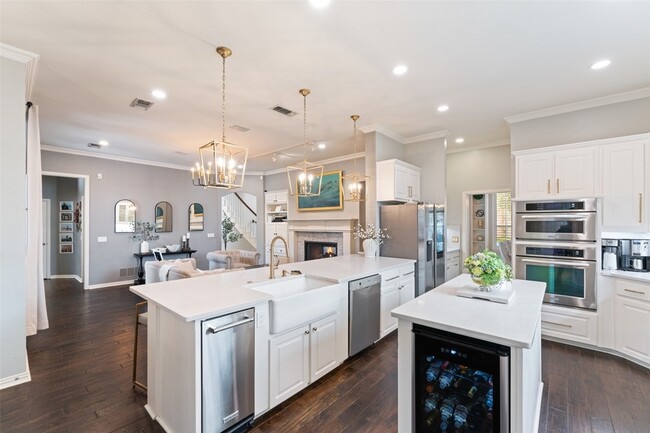 Building Photo - 3312 Westover Dr