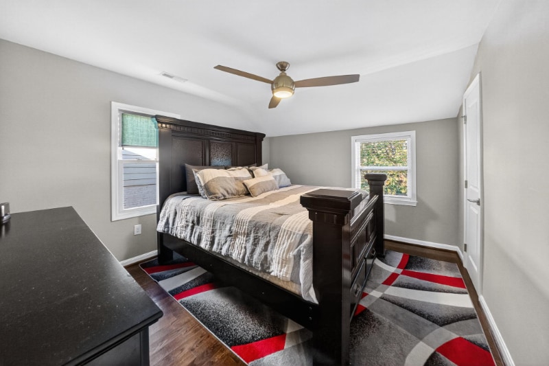 Building Photo - 5211 Jay St NE