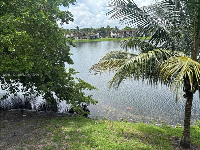 Building Photo - 6910 NW 173rd Dr