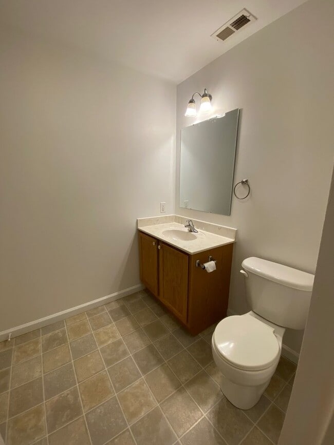 Building Photo - West Asheville - Recently Renovated 3-Bedroom home with large yard