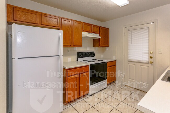 Building Photo - 4907 John David Dr