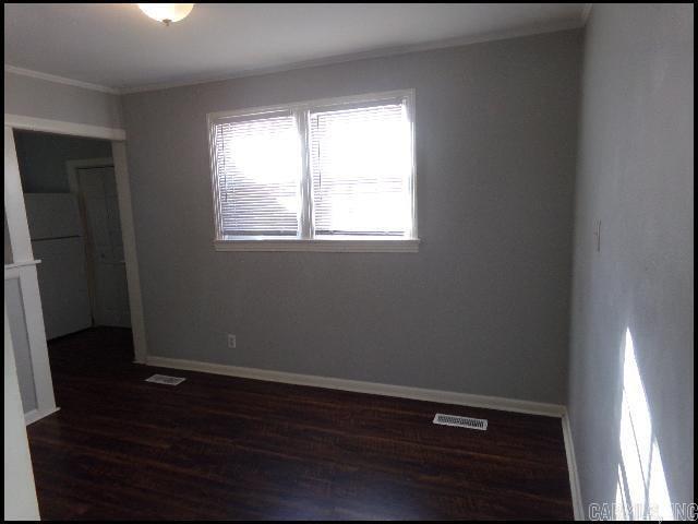 Building Photo - 624 W 33rd St