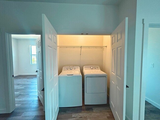 Building Photo - Modern Living Redefined: Luxury Duplexes i...