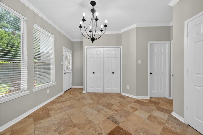 Building Photo - 16602 Pademelon Dr