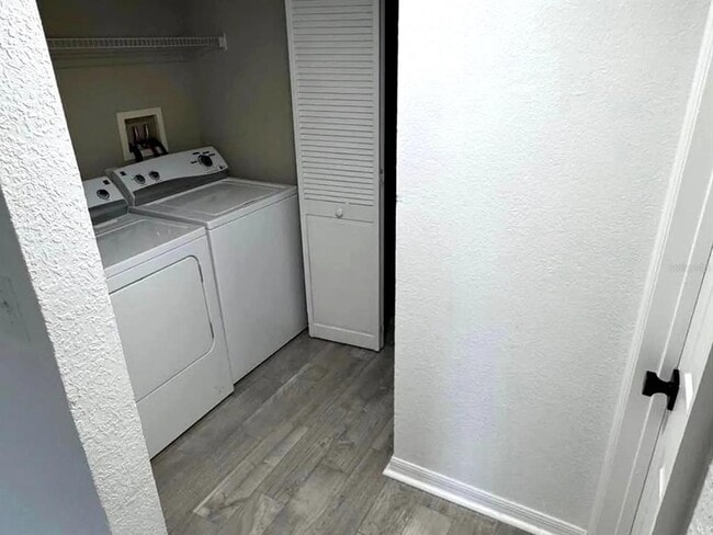 Building Photo - 14516 Seaford Cir