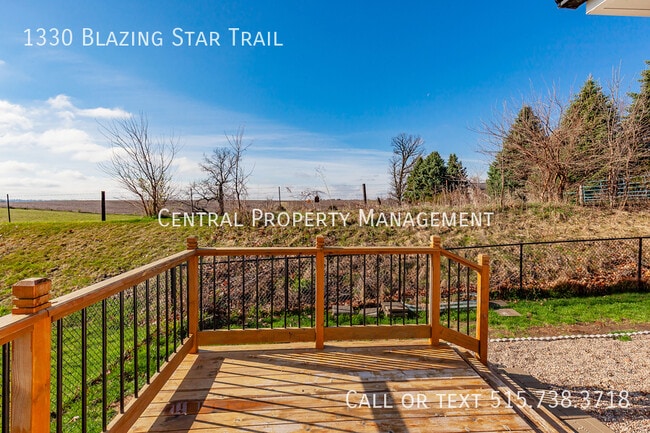 Building Photo - 1330 Blazing Star Dr