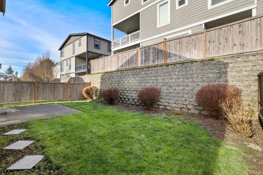 Building Photo - 4617 167th St SW