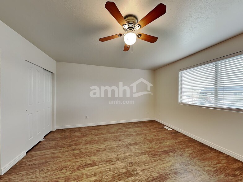 Building Photo - 3815 W 4475 S