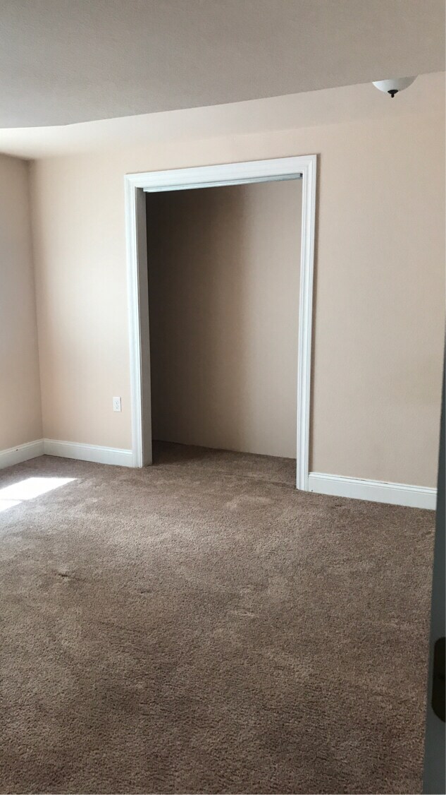 Building Photo - 3026 45th Ave