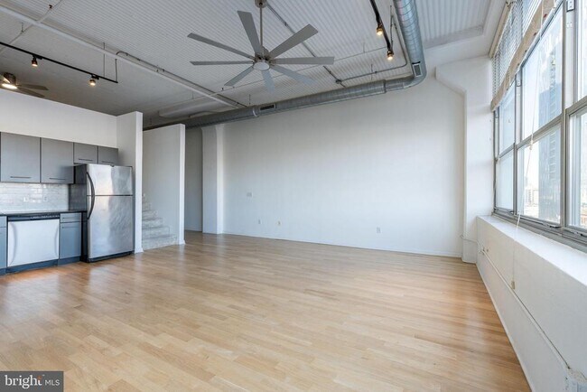 Building Photo - 2200 Arch St