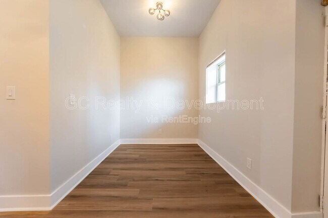 Building Photo - 4241 S Calumet Ave