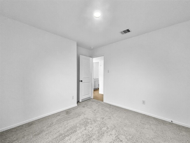 Building Photo - 9227 Terrace Dr