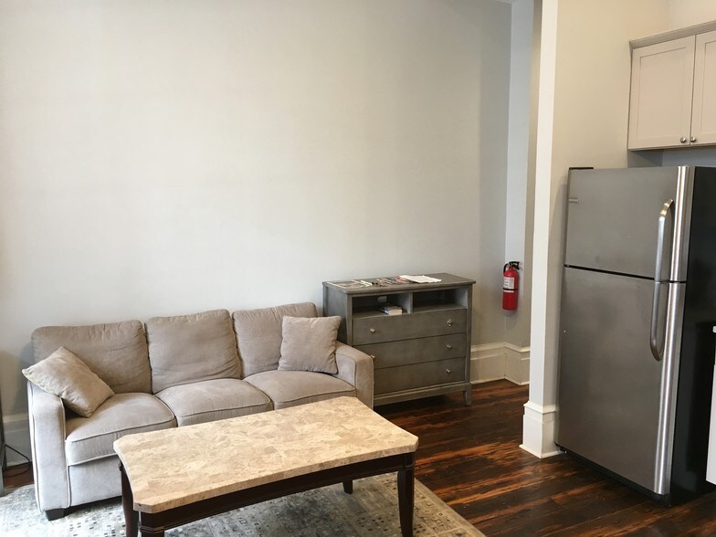 Living Room - 629 Saint Peter St