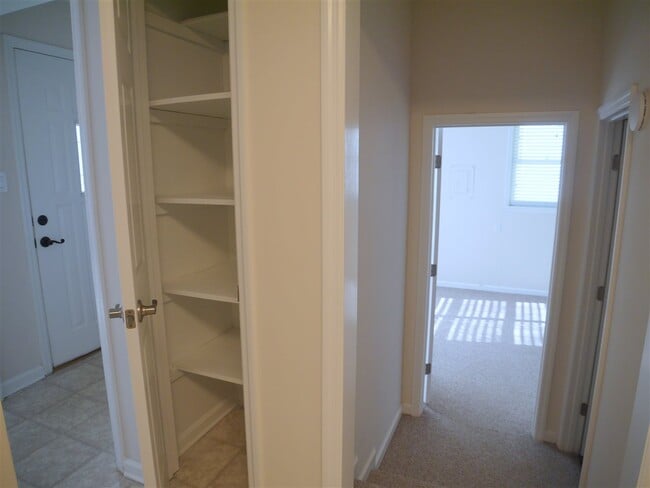 Building Photo - 1232 Winifred Dr