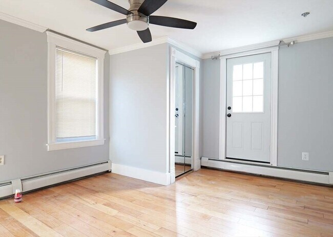 Building Photo - 21 Englewood Ave