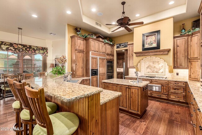 Building Photo - 1930 E Desert Willow Dr