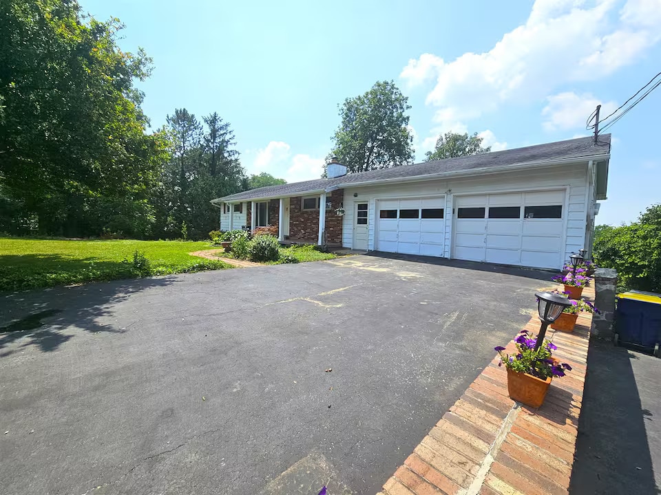 Ample parking (still under renovations till June) - 6117 E Lake Rd