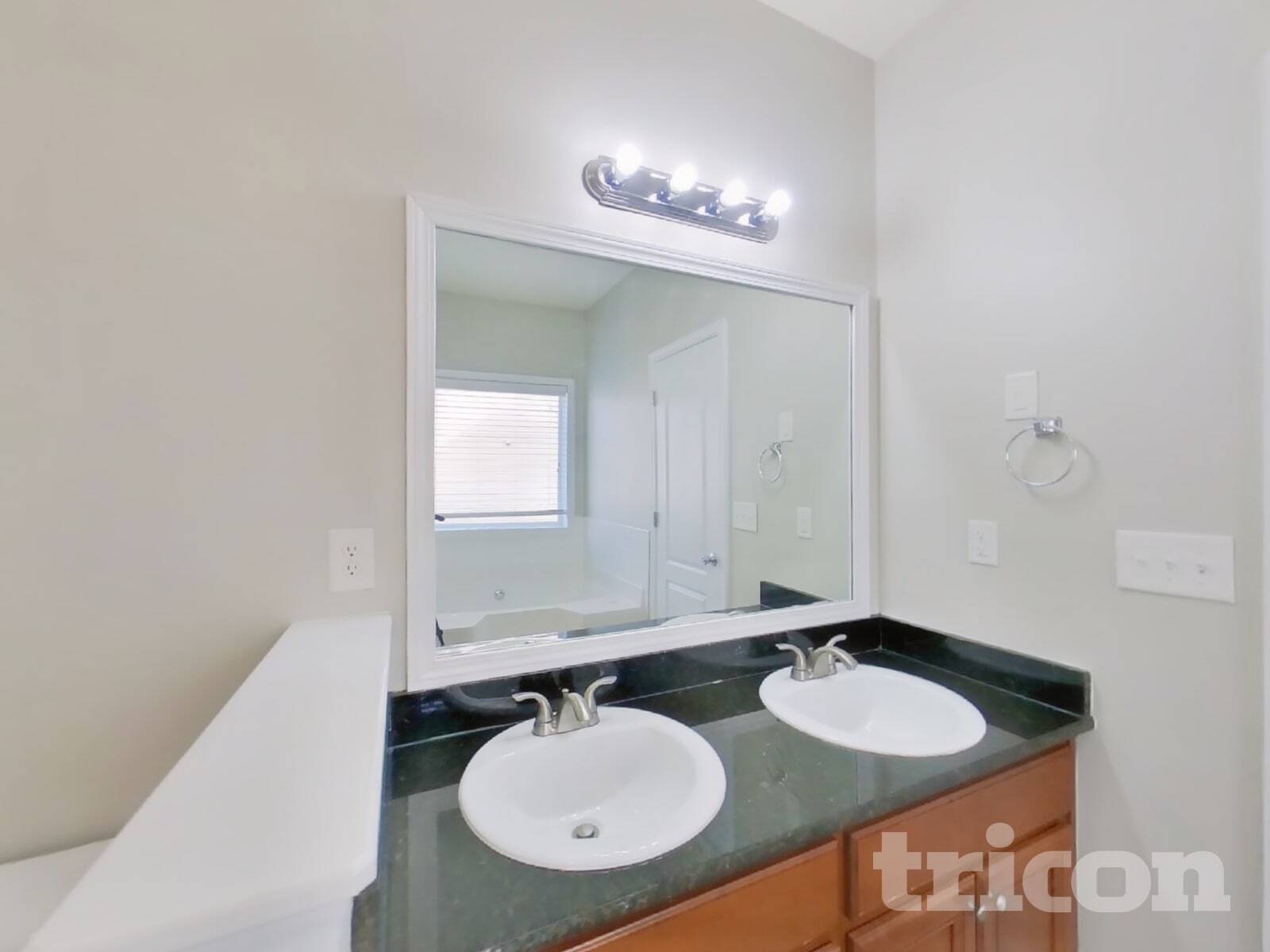 Building Photo - 558 Georgia Cir