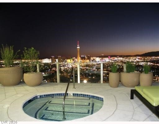 Building Photo - 200 Hoover Ave