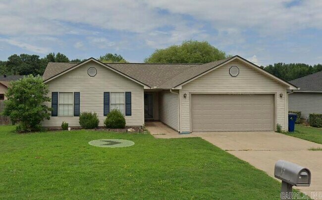 Primary Photo - 16 Tacoma Dr