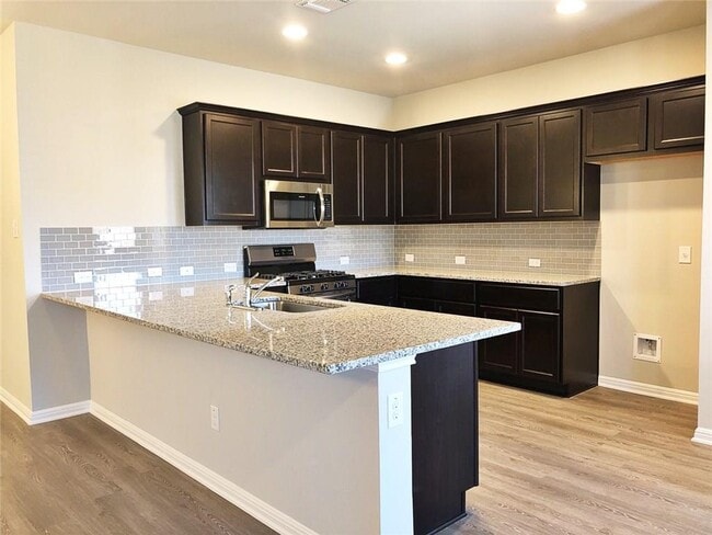 Building Photo - 2024 Birkby Ct