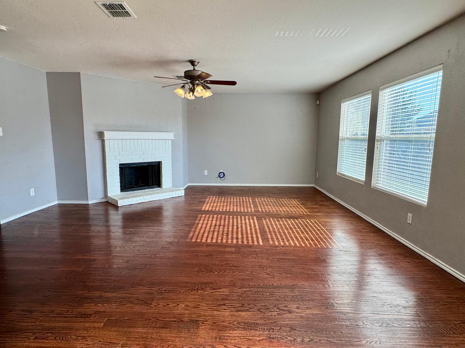 Building Photo - 13287 Fowler Dr