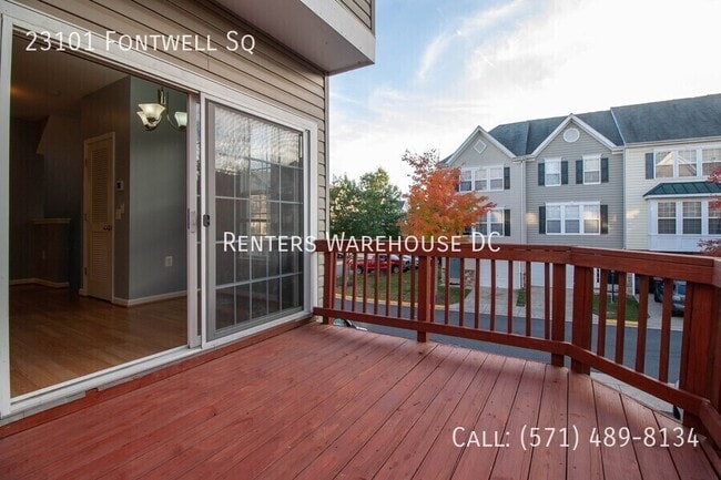 Building Photo - 23101 Fontwell Square