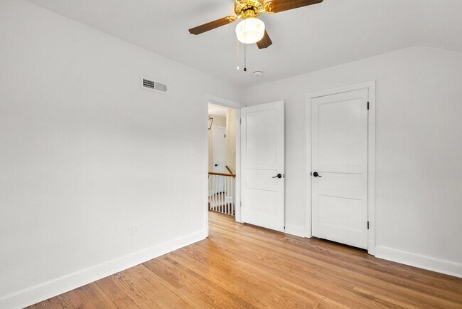 Building Photo - 2200 Windham Ln