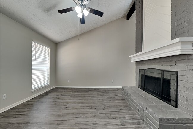 Building Photo - 4823 Owens Creek Ln