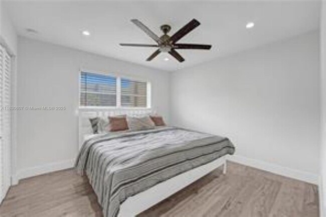 Building Photo - 4100 N 58th Ave
