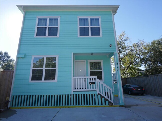 Building Photo - 9013 Gabriel St