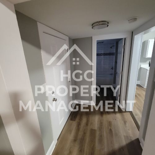 Building Photo - 115 The Blvd