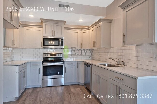 Building Photo - 2598 S 2300 W St