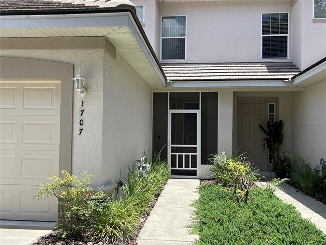 Building Photo - 1707 W Spring Meadow Loop