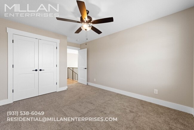 Building Photo - Gated Community Living with Open Views & Designer Kitchen