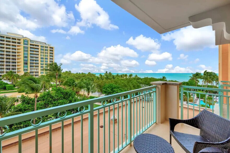 Building Photo - 455 Grand Bay Dr