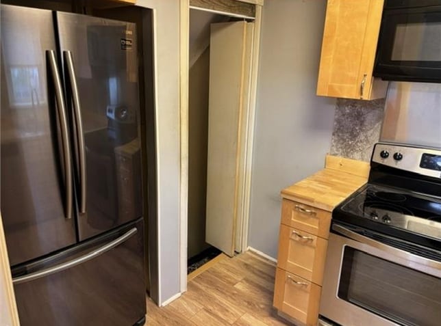 Building Photo - 2 Bedroom Anne Arundel County