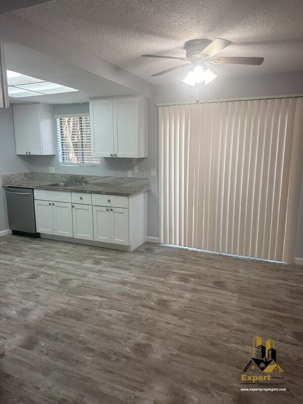 Building Photo - 6420 Denton Way