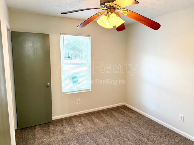 Building Photo - 3237 Brisbane Way