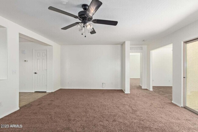 Building Photo - 3221 W Alta Vista Rd