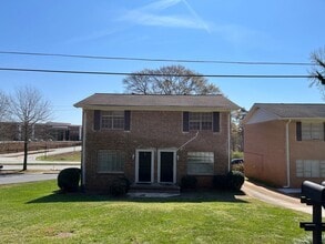Building Photo - 389 Mimosa Dr
