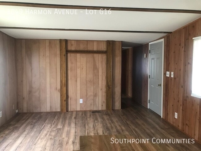Building Photo - 1049 Harmon Ave