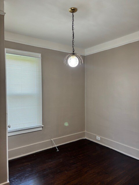 Building Photo - 4915 Maplewood Ave