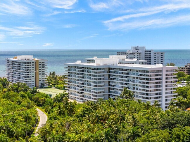 Building Photo - 155 Ocean Ln Dr