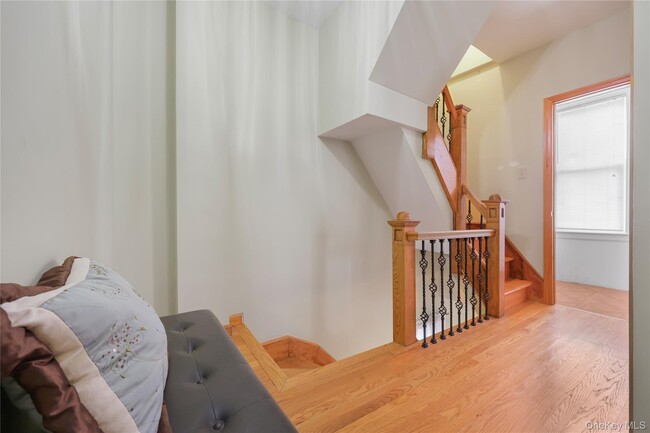 Building Photo - 29 Brookridge Ave