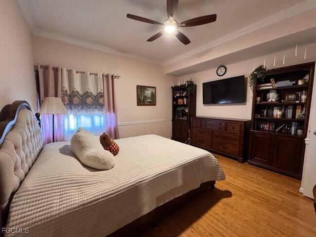 Building Photo - 16561 Heron Coach Way