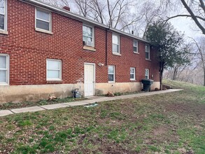 Building Photo - 2954 S Madison Ave