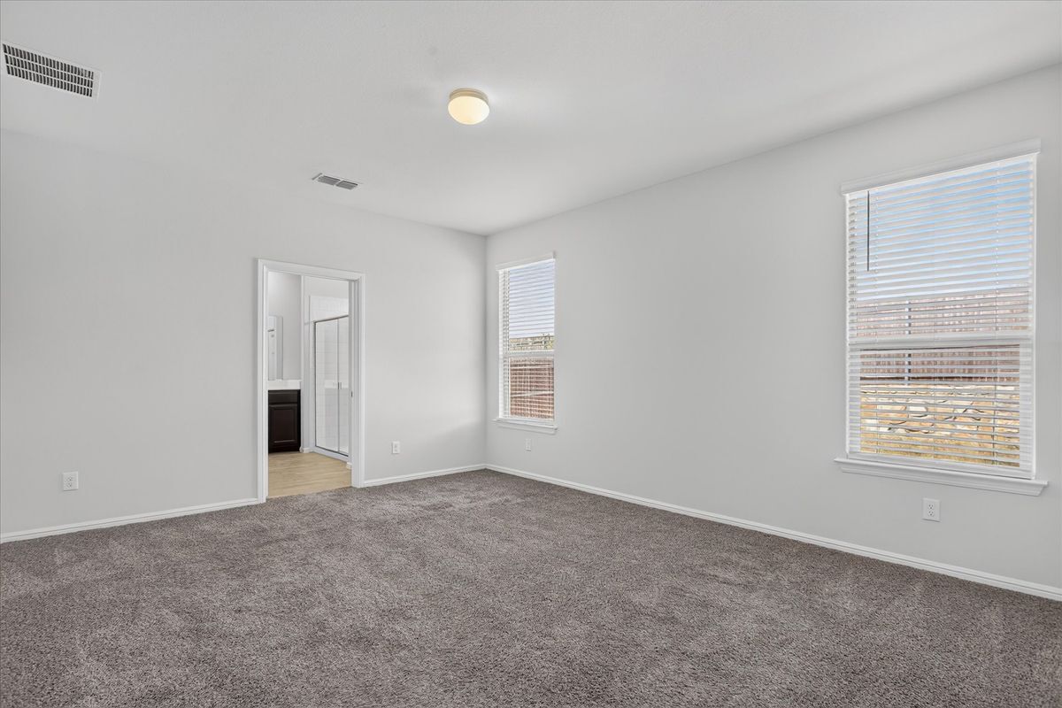 Building Photo - 8613 Wildwest Dr